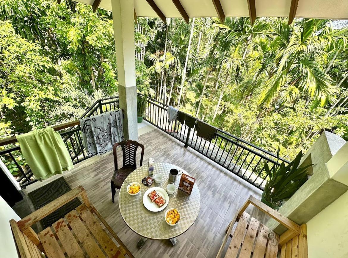 Tropical Vibes - Kathaluwa Apartment Ahangama Bagian luar foto
